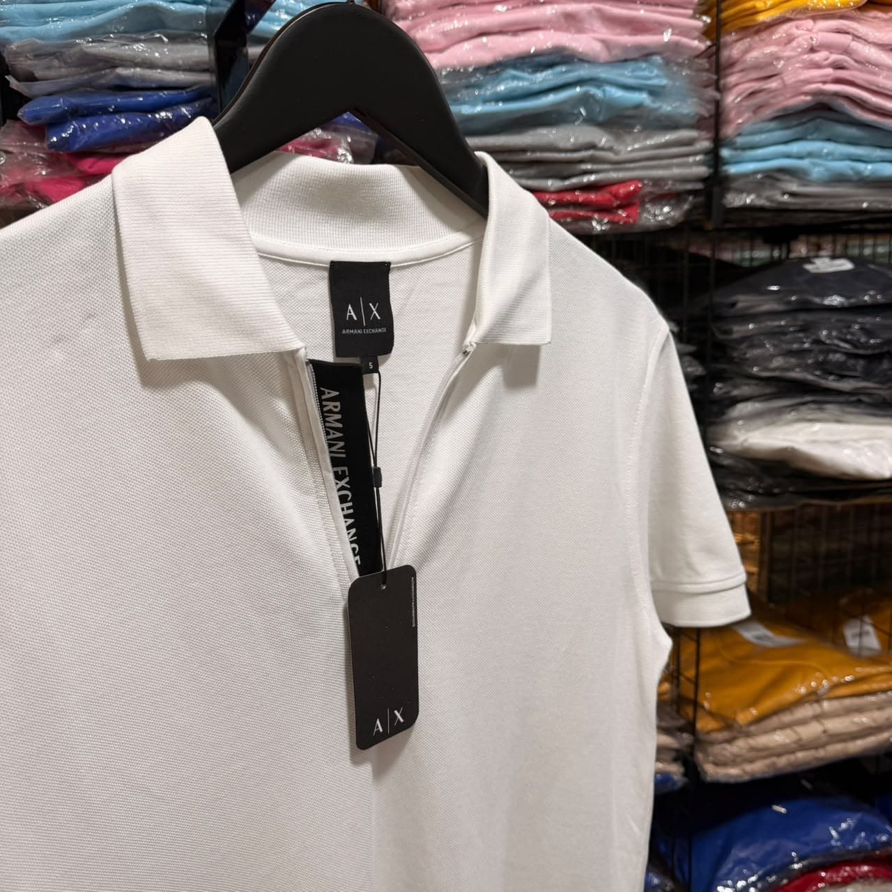 Polo Armani Exchange cor Branca - 100% Algodao Piquet Peruano