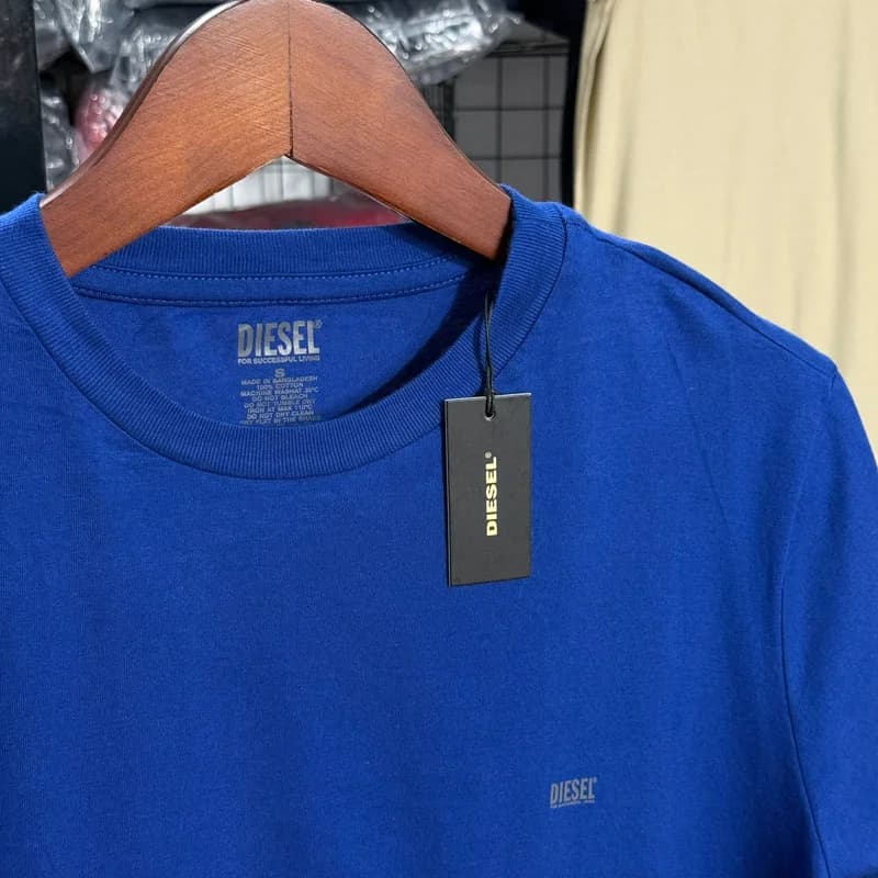 Camiseta Basica Diesel Minimalista cor Azul Royal