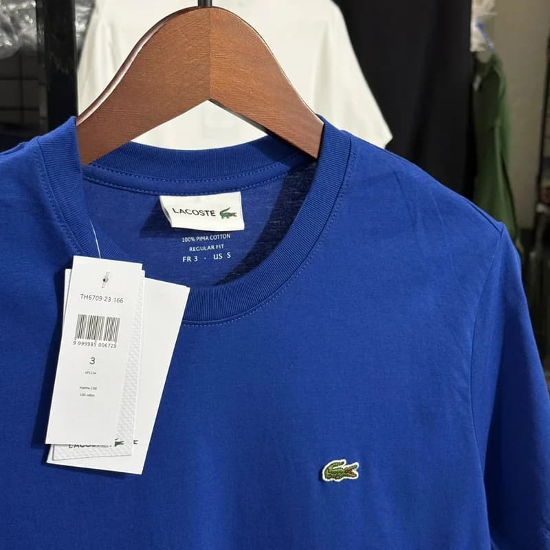 Camiseta Basica Lacoste cor azul royal