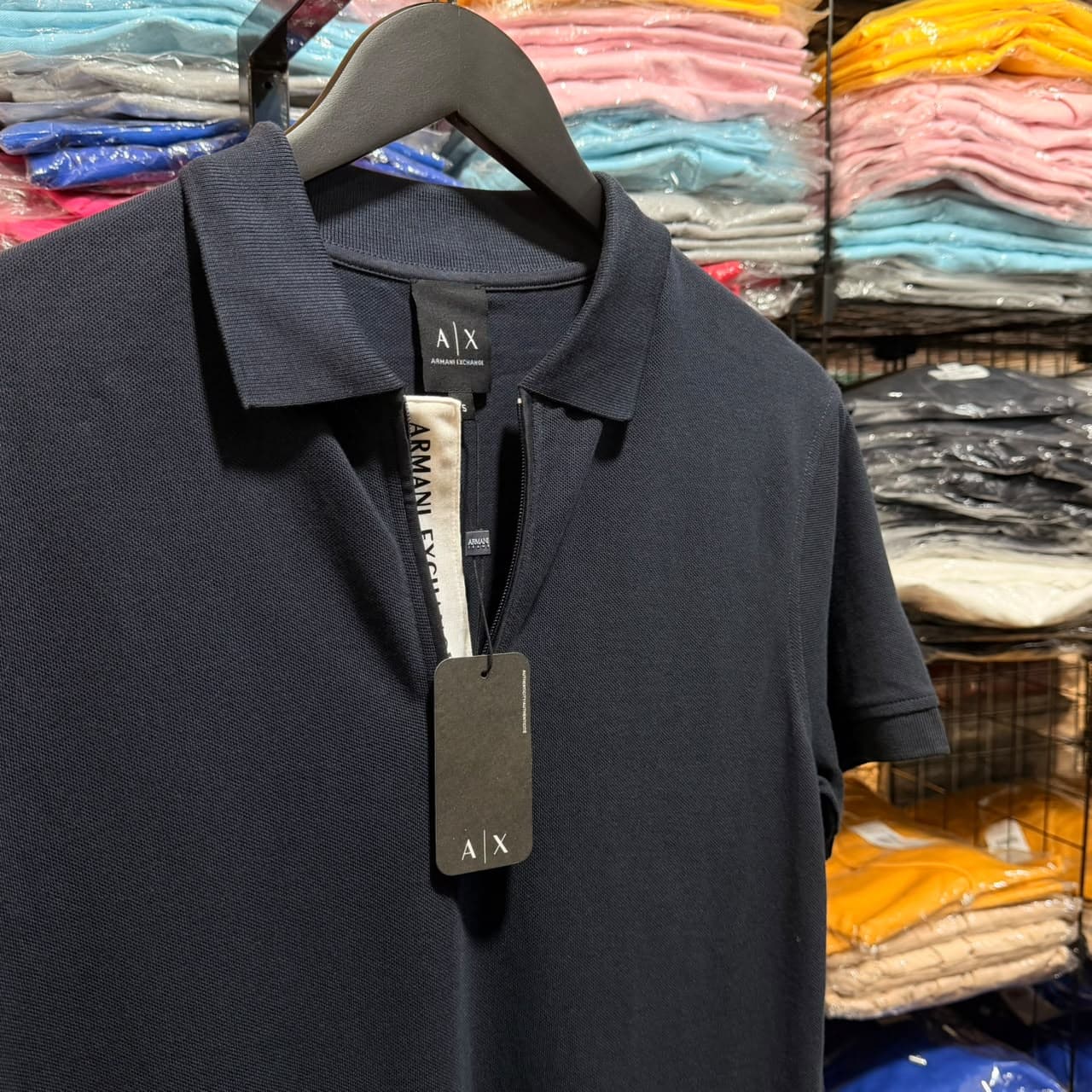 Polo Armani Exchange cor Azul Marinho - 100% Algodao Piquet Peruano